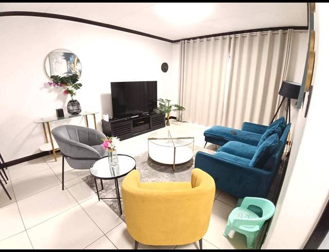 2 BEDROOM PROPERTY TO RENT IN BLUE HILLS